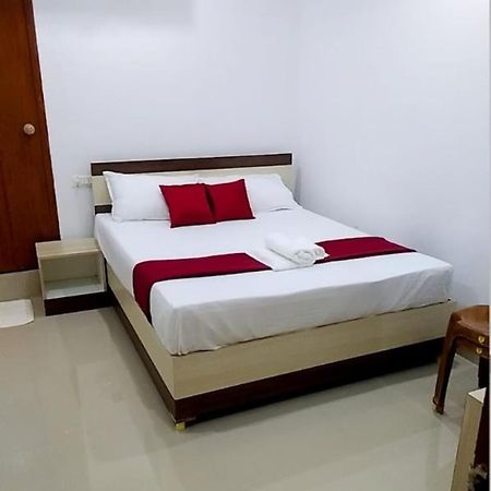Hotel Tharavad Residency à Iritti Extérieur photo